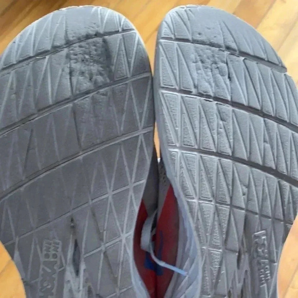 Hoka sneakers - Picture 13 of 13